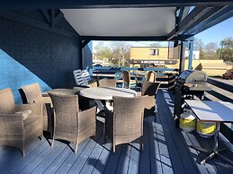 Niagara Parkway Court Motel