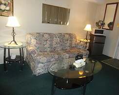 Niagara Parkway Court Motel