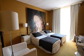 Hotel Cecyl Reims Centre
