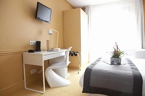 Hotel Cecyl Reims Centre
