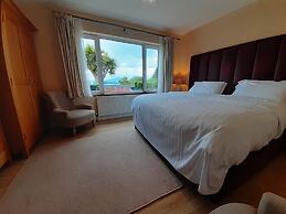 Edencrest Bed & Breakfast