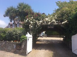 Edencrest Bed & Breakfast