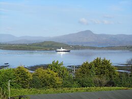 Edencrest Bed & Breakfast