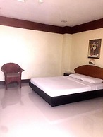 Paragon Suites