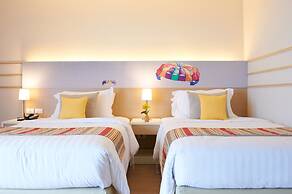 Pattaya Sea View Hotel