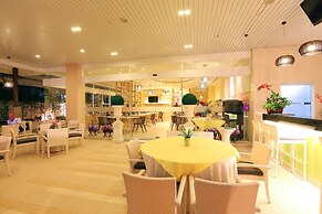 Pattaya Sea View Hotel