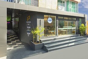 Pattaya Sea View Hotel