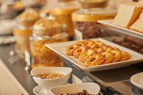 Pattaya Sea View Hotel