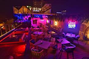 Pattaya Sea View Hotel