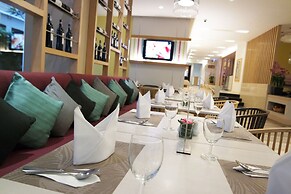 Pattaya Sea View Hotel