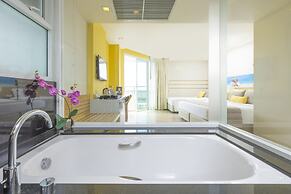 Pattaya Sea View Hotel