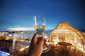 Pattaya Sea View Hotel