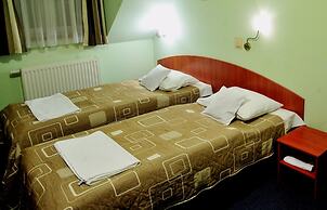 Zlote Deby Hotel