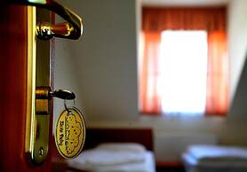 Zlote Deby Hotel