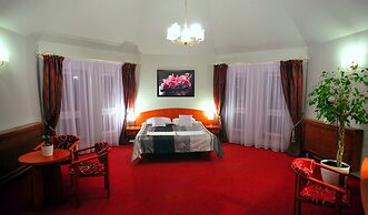 Zlote Deby Hotel