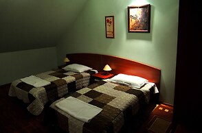 Zlote Deby Hotel