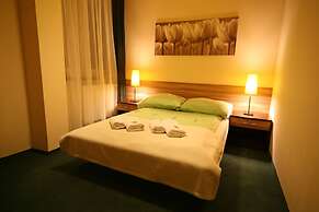 Hotel Seven 7
