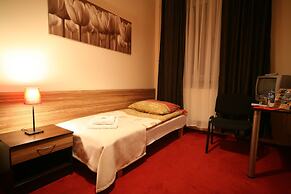 Hotel Seven 7