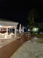 Nissiana Hotel