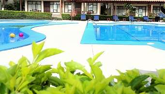 Hotel & Villas Huetares