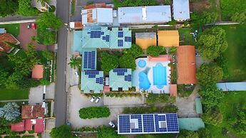 Hotel & Villas Huetares