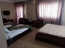 Delilah Hotel