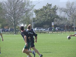 Smoke Lake Hot Springs Lodge and Camp