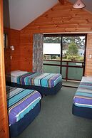 Smoke Lake Hot Springs Lodge and Camp