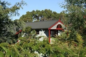 Smoke Lake Hot Springs Lodge and Camp
