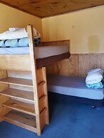 Smoke Lake Hot Springs Lodge and Camp