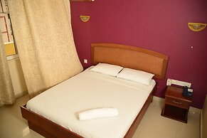 Iris Hotel
