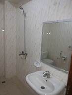 Iris Hotel