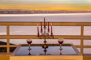 The Corner Park Hotel