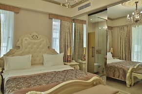 Elegance East Hotel - Boutique Class
