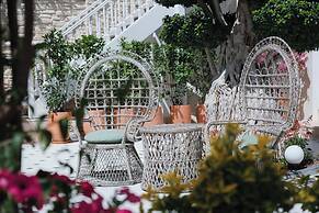 Elegance East Hotel - Boutique Class