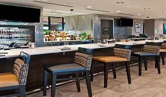 Holiday Inn Austin Airport by IHG