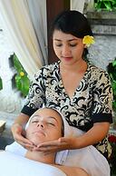 Tirta Ayu Hotel & Restaurant