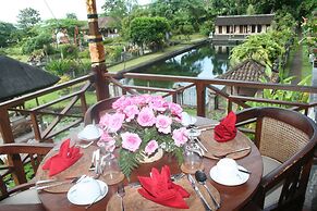 Tirta Ayu Hotel & Restaurant