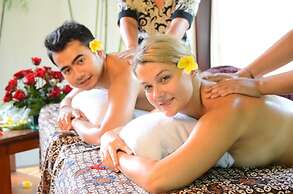 Tirta Ayu Hotel & Restaurant