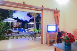 Tirta Ayu Hotel & Restaurant