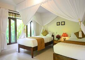 Tirta Ayu Hotel & Restaurant