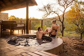 Leopard Mountain Safari Lodge