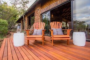 Leopard Mountain Safari Lodge