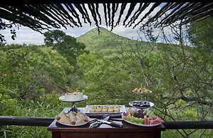 Leopard Mountain Safari Lodge