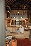 Leopard Mountain Safari Lodge