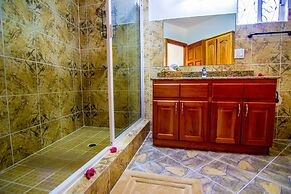 Bocawina Rainforest Resort & Adventures