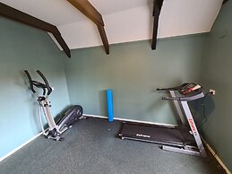 Chateau Backpacker & Motels