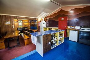 Chateau Backpacker & Motels