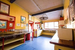 Chateau Backpacker & Motels