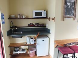 Glow Worm Accommodation - Hostel